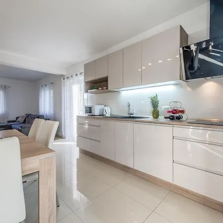 Holiday Home Bajlo Apartment With Three Bedrooms Zadar Exteriér fotografie