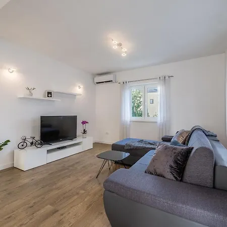Holiday Home Bajlo Apartment With Three Bedrooms Zadar Exteriér fotografie