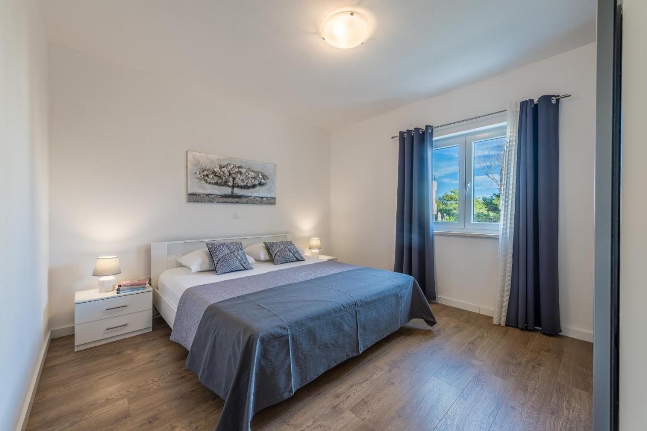 Bajlo With Three Bedrooms Vila *