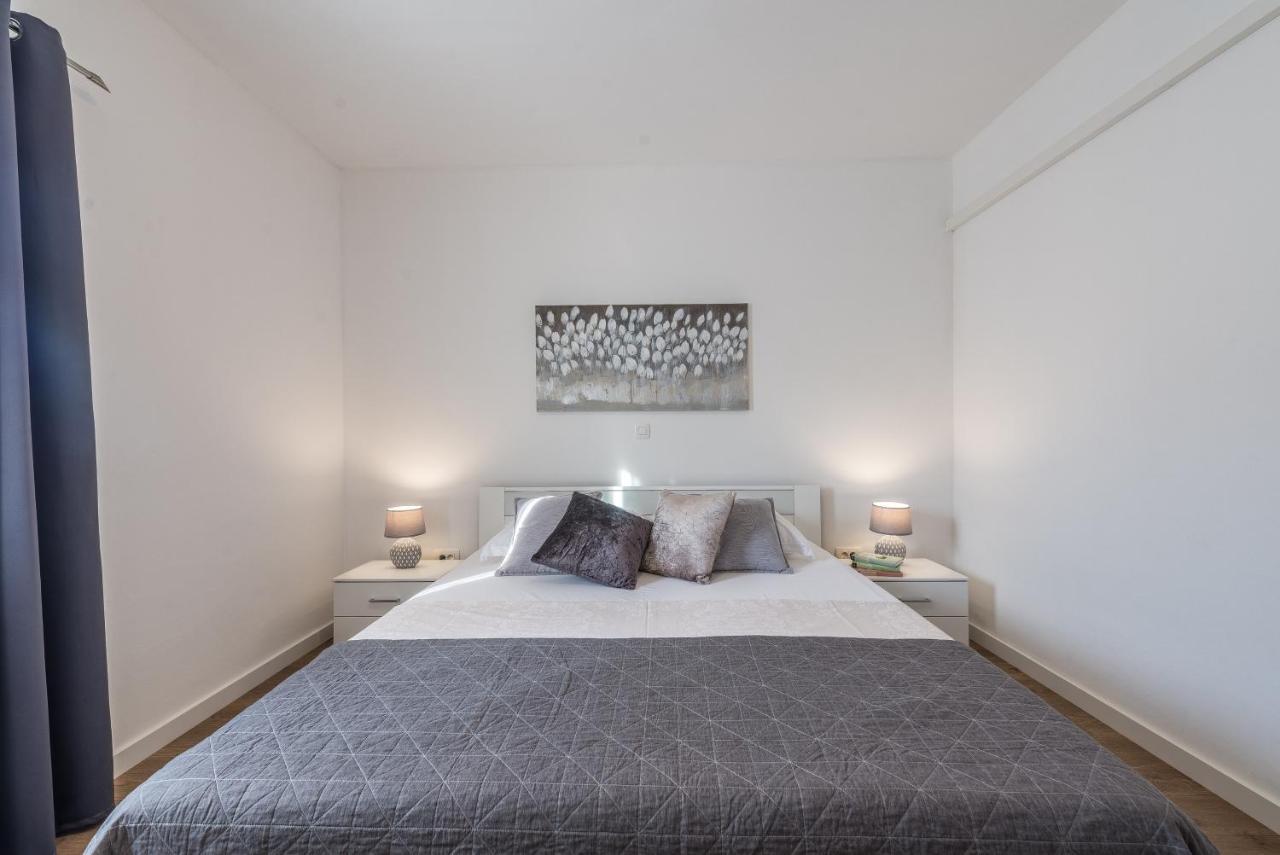 Bajlo With Three Bedrooms Villa