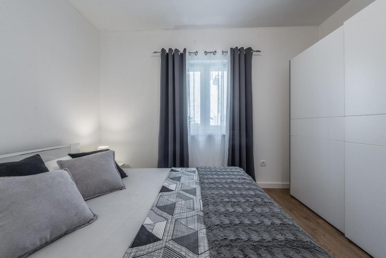 Bajlo With Three Bedrooms Villa *